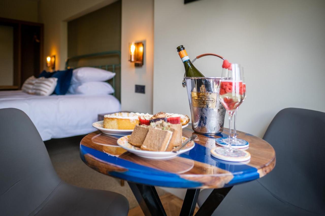 Craig'S Suites วินเดอร์เมียร์ ภายนอก รูปภาพ